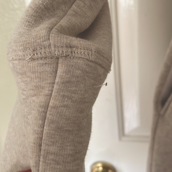 UGG | Oatmeal Heather Robe - Picture 5 of 6